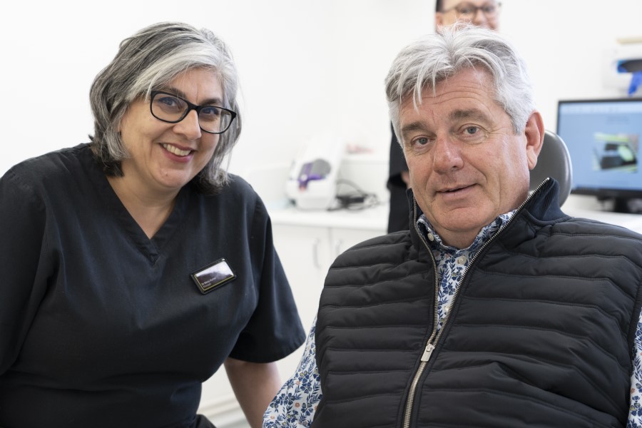 Dr Manju Kumar Principal Dentist