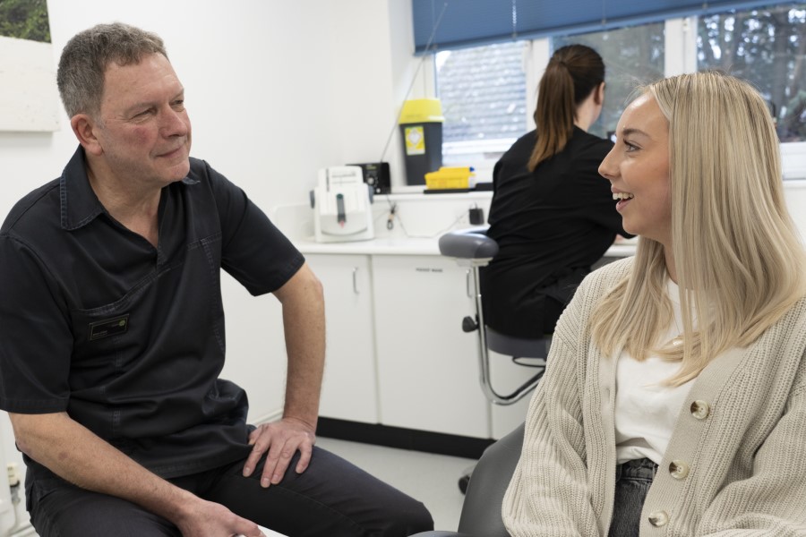 Dr Simon O’Neill Associate Dentist Cerec Crowns Dr Simon O'Neill Associate Dentist Cerec Crowns